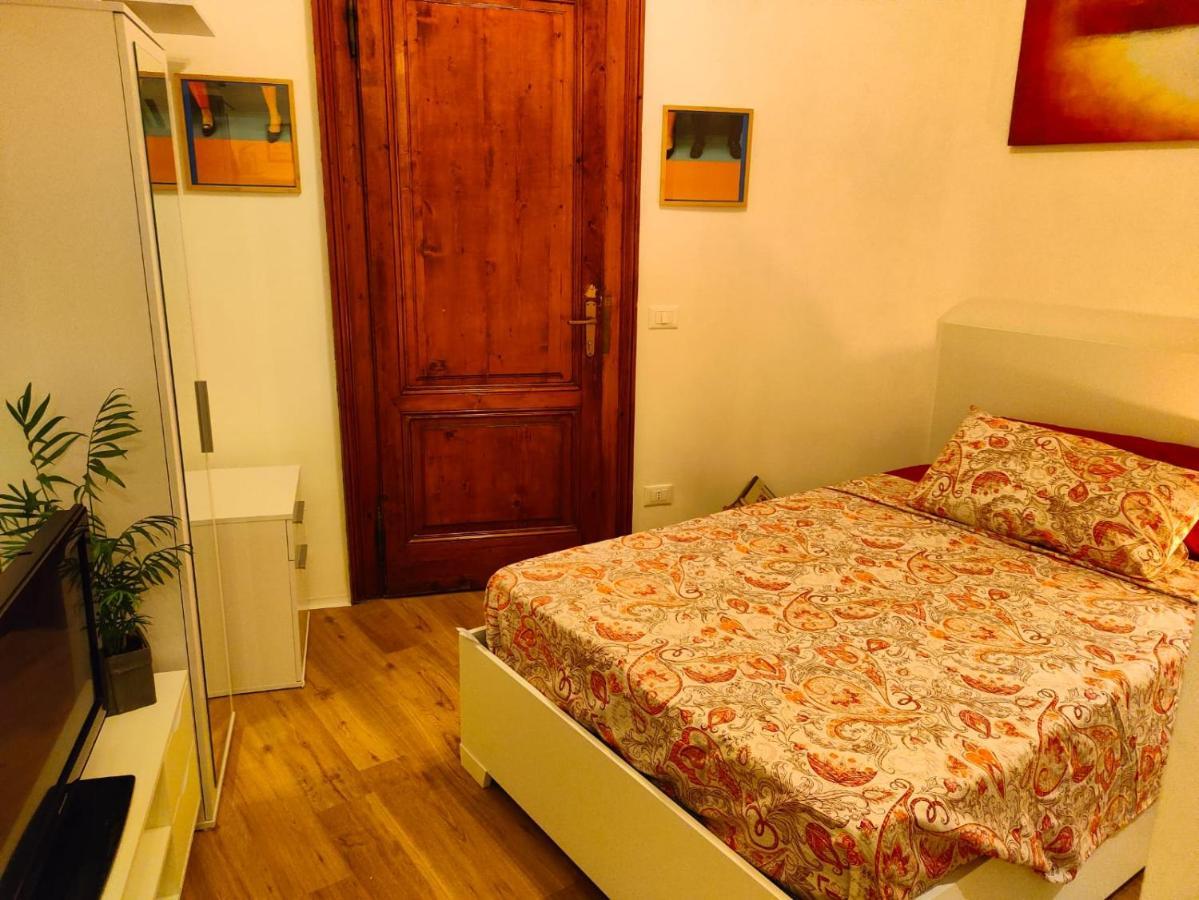 Volta 8 Rooms Trieste Exteriör bild